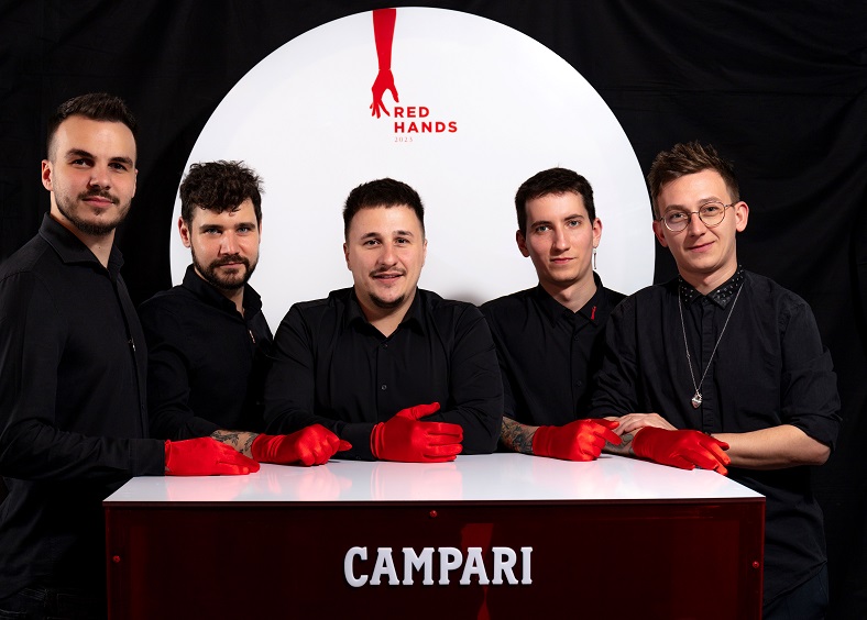 Prima ediție a proiectului Red Hands în România, desfășurată de Campari în 2023