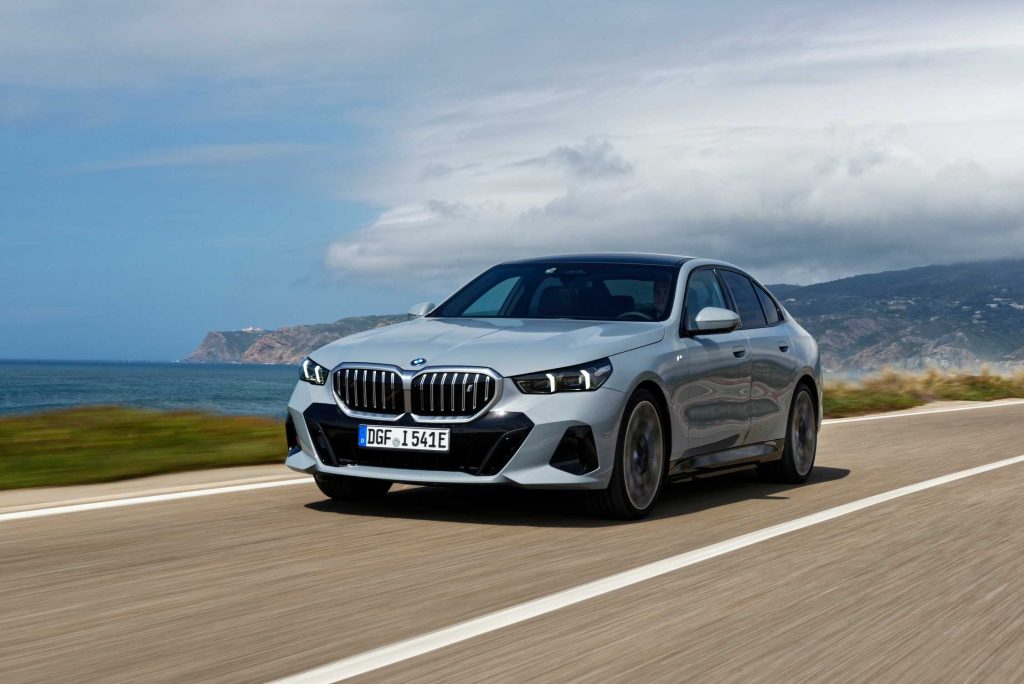 BMW Group: vânzări mai mari de automobile electrice în toate regiunile majore ale lumii